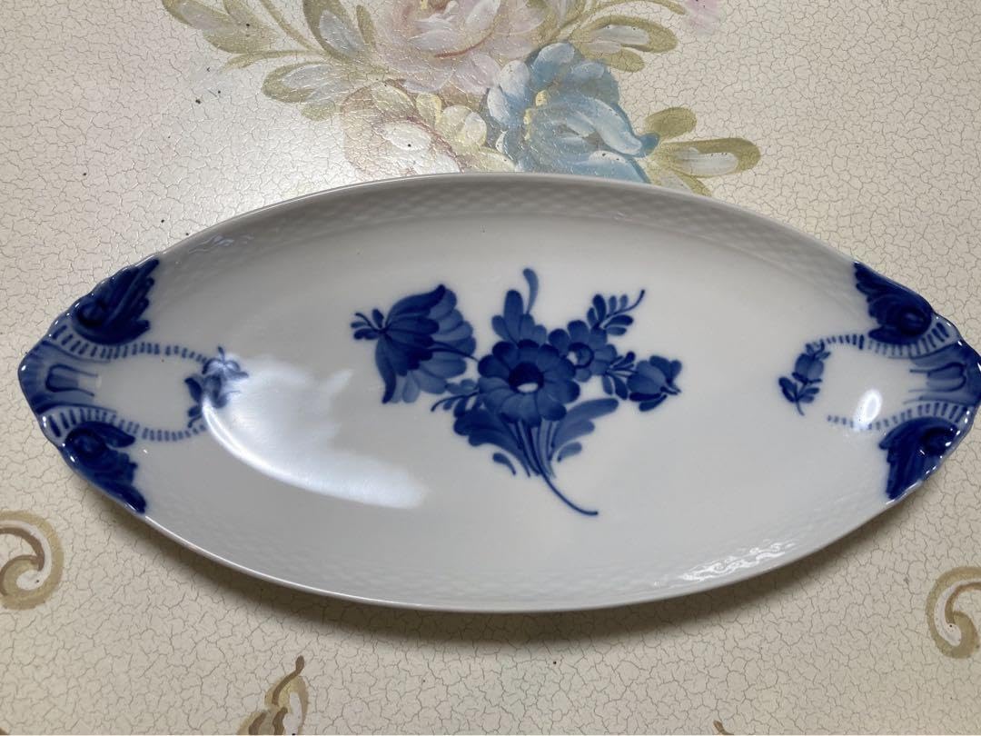 Amazon.co.jp: ロイヤルコペンハーゲン ブルーフラワー オーバルトレー